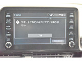 ディスプレイオーディオを装備。スマホとクルマをつなぐことで、これまでのナビに加えて、いろんなサービスが楽しめます。