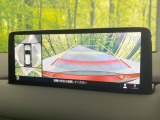 【360&deg;ビューモニター】専用のカメラにより、上から見下ろしたような視点で360度クルマの周囲を確認することができます☆死角部分も確認しやすく、狭い場所での切り返しや駐車もスムーズに行えます。