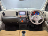とっても視界が広くて、女性も運転しやすいですよ!!!