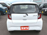 新車と同様の保証(有料)がつけられます。また各地域の店舗に最新の大型整備工場とプロメカニックが常駐しておりアフターメンテナンスもお任せください。