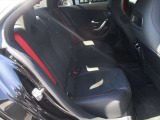 *ユーズドカーウェルカムプラン* ローン元金の一部を最終回のお支払いまで据え置き、毎月のお支払いを軽減するファイナンスプランです。 残価設定することで、ワンランク上のモデルを選択することも可能ですよ!