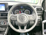 【ステアリングスイッチ】運転中、前方から目線をそらすことなく、オーディオ等の操作が可能な便利機能!安心&快適なドライブを演出してくれます♪