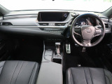ES 300h Fスポーツ 