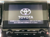【9インチ ディスプレイオーディオ】大画面ディスプレイへお持ちのスマートフォンと連携して、ナビやbluetoothでの音楽再生が可能です♪デザインはもちろん操作性も良好!別途ナビ機能の取付可能です♪