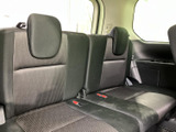 3列目シートも広々とした空間を確保。大人でもゆったりと座れます。多様なシーンに対応できる、実用性の高い一台です。