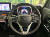【純正革巻きステアリング】上質な革を使用することで、手にしっかり馴染みとても運転しやすいハンドルです♪