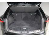 納車前に法定点検を行います。消耗品のチェック、交換。オイル、オイルフィルター、ワイパーゴム、ブレーキオイル、は必ず交換します。点検項目、交換部品は納車時説明し、チェックシートをお渡しします。