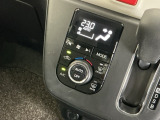 フルオートエアコンは希望の温度設定で風の温度も風量も自動調整で年中快適です。