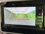 停車中にはTVの視聴も可能。待ち時間や休憩時間に、お気に入りの番組をお楽しみいただけます。快適な時間をお過ごしください。
