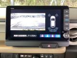 バックも安心のバックカメラ付いています。バックカメラがあると、いつでも安全にバックできますね。死角も減ります。