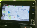 見やすい地図表示で、初めての道でも安心。詳細な情報表示で、スムーズなナビゲーションを実現します。