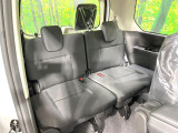 3列目シートはもちろん状態良好☆大人でもゆったりと座って頂けますので、大人数でのお出かけもラクラクです♪ご家族で、気の知れた仲間で、ドライブに行くのが楽しみですね♪