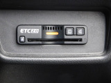ETC2.0がビルトイン装着済みです。高速の渋滞情報もこれで取得可能です。