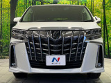 弊社では、全車『修復歴なし』のお車のみ取り扱っております。専任バイヤーによる厳選した仕入れの後、入庫後の車両チェックを行い、ネクステージが認定した高品質な中古車をご提供しております。