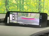 【360&deg;ビューモニター】専用のカメラにより、上から見下ろしたような視点で360度クルマの周囲を確認することができます☆死角部分も確認しやすく、狭い場所での切り返しや駐車もスムーズに行えます。