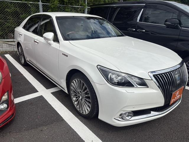 クラウンマジェスタ 3.5 Fバージョン 禁煙車 モデリスタエアロ 社外ナビ