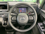 【純正革巻きステアリング】上質な革を使用することで、手にしっかり馴染みとても運転しやすいハンドルです♪