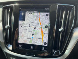【9インチタッチスクリーン純正HDDナビ】「Apple Car Play」「Android Auto」対応のボルボ先進ナビゲーション「SENSUS」。最新地図データへ無料更新してお渡しします。