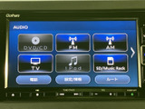 使いやすいインターフェースのナビ・オーディオ。快適なドライブをサポートする機能が満載です。情報満載で便利です。