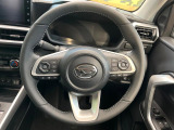 【純正革巻きステアリング】上質な革を使用することで、手にしっかり馴染みとても運転しやすいハンドルです♪