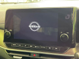 【純正ナビ】人気の純正ナビを装備。オーディオ機能も充実しており、Bluetooth接続すればお持ちのスマホやMP3プレイヤーの音楽を再生可能!毎日の運転がさらに楽しくなります!!