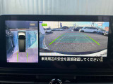 駐車が簡単になるアラウンドビューモニターは前後センサーに加えて、低速時前後衝突軽減ブレーキもついて安心。更に人を検知すると音で教えてくれるので巻き込み事故の予防にもなります。