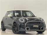 ◆LIBERALAは、輸入車選びの新たなスタイルを提案するインポート・セレクト・ブランドです。オーナー様となる方がクルマから直接感じる感性を第一にした、最良の一台との出会いをコーディネートいたします。