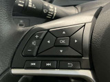 ステアリングスイッチ搭載!ハンドルひとつで手を離さなくても運転中視線をそらさなくても操作が出来て便利です♪