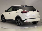 【ワイド保証】日産販売店の中古車には、無料で保証が付いています。走行距離無制限で、無料保証期間は1年間から。品質に自信があるから実現した、日産ならではの保証です。