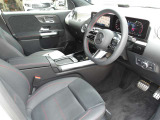 GLAクラス GLA180 AMGラインパッケージ 