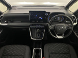 ヴォクシー 1.8 ハイブリッド S-Z E-Four 4WD 修復歴無し