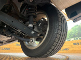お車を安心してお乗りいただく為には、足回りの定期点検が欠かせません。サービスサポート(有償保証)では無料点検もご提供しており、安心のカーライフをお過ごしいただけるサポート体制が整っています。