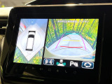 【全方位モニター用カメラ】専用のカメラにより、上から見下ろしたような視点で360度クルマの周囲を確認することができます☆死角部分も確認しやすく、狭い場所での切り返しや駐車もスムーズに行えます。