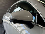 メルセデスの認定中古車「サーティファイドカー」には、最大100項目にも及ぶ点検・整備項目が設定されています>
