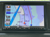 見やすい地図画面で、目的地までの道順も安心。スムーズなナビゲーションで、新しい場所への探索も楽しめます。