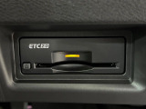 【ETC】高速道路の料金所をストレスなく通過!話題のスポットやサービスエリアに多い「スマートIC」利用時は必須のアイテムです。当店でセットアップを実施、ご納車当日からすぐにご利用いただけます!