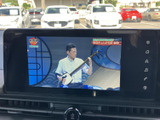 停車中にテレビや映像を楽しめる機能です。長距離移動の際の休憩時間に、リラックスした時間を過ごせます。※安全のため、走行中の視聴は控えましょう。