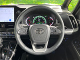 【ステアリングスイッチ】運転中、前方から目線をそらすことなく、オーディオ等の操作が可能な便利機能!安心&快適なドライブを演出してくれます♪