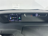 【スピードメーター】メーターがシンプルで見やすく運転しやすいですね!