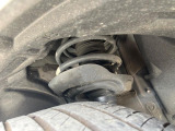 お車を安心してお乗りいただく為には、足回りの定期点検が欠かせません。サービスサポート(有償保証)では無料点検もご提供しており、安心のカーライフをお過ごしいただけるサポート体制が整っています。