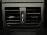 安心のBMW認定中古車は100項目の箇所を徹底的にチェック致します。機械的な箇所や電気系、コンピューターなどをご納車前に点検し、交換基準に達した部品は全て新品に修理返品した後にご納車致します。
