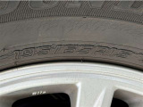 タイヤサイズは【195/65R15】