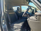 日産正規ディーラーですので、ご納車前整備なども純正の新品パーツで行われますのでご安心頂けるかと思います!