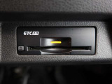 ETC車載器付きです。高速道路の料金所もスムーズに通過できます。