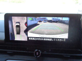 アラウンドビューモニターも付いているので、車庫入れもスムーズにできます。