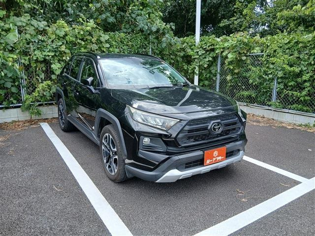 RAV4 2.0 アドベンチャー 4WD ワンオーナー純正9インチナビ