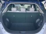 ハッチバックタイプですが、荷室スペースもしっかりございます!
