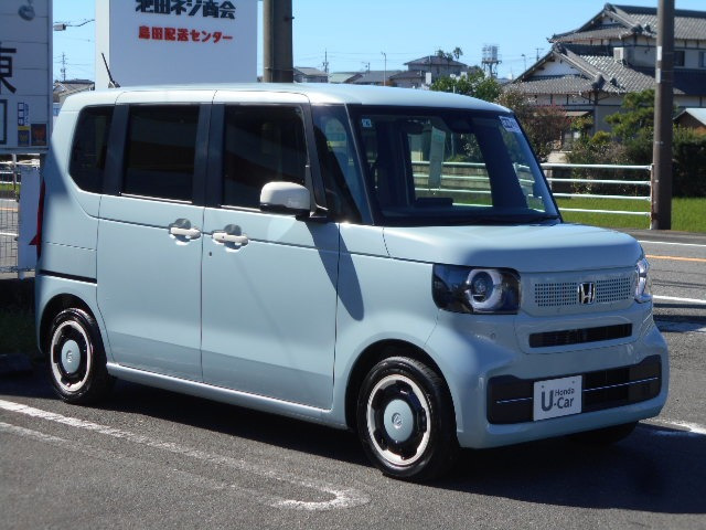N-BOX ファッションスタイル モノトーン 