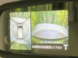 【アラウンドビューモニター】専用のカメラにより、上から見下ろしたような視点で360度クルマの周囲を確認することができます☆死角部分も確認しやすく、狭い場所での切り返しや駐車もスムーズに行えます。