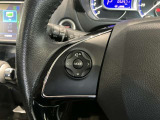 ステアリングスイッチ搭載!ハンドルひとつで手を離さなくても運転中視線をそらさなくても操作が出来て便利です♪